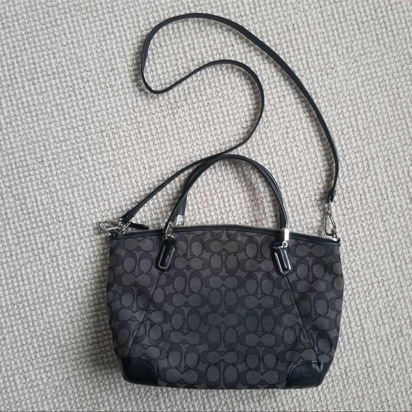 Coach bag with removable shoulder strap - Picture 11 of 13